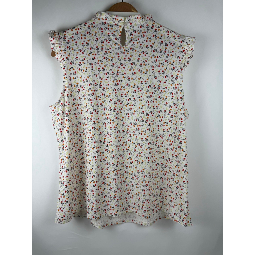 Women's Adrianna Papell Floral Smocked Top White/Red Size XL $10 w/$25 purchase - Picture 3 of 6
